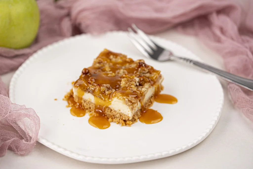 Caramel Apple Cheesecake Bars